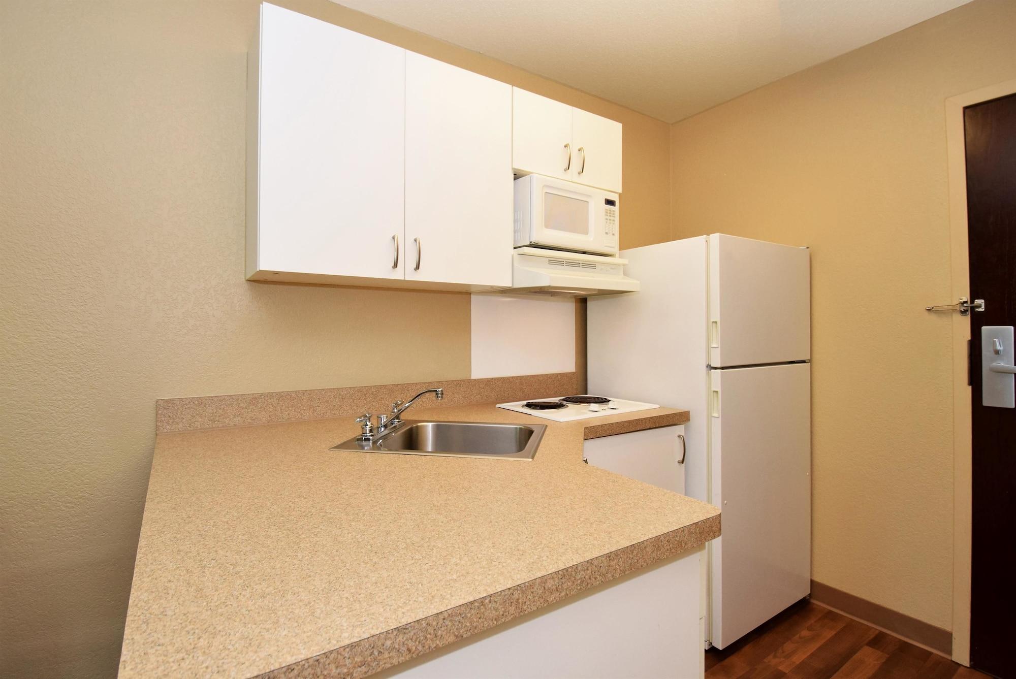 Extended Stay America Suites - Indianapolis - Castleton Dış mekan fotoğraf